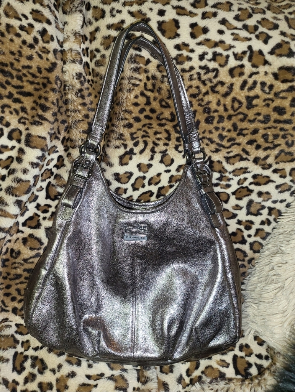 NEW Coach Madison Maggie Shimmering Silver Shoulder Bag Vintage NWOT - Picture 5 of 16